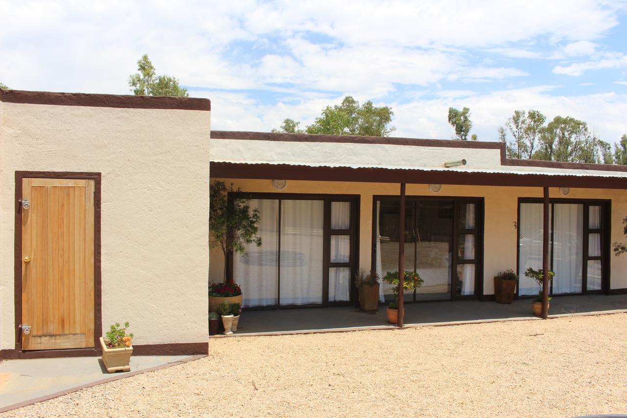 The Overnight B&B Muldersdrift Esterno foto