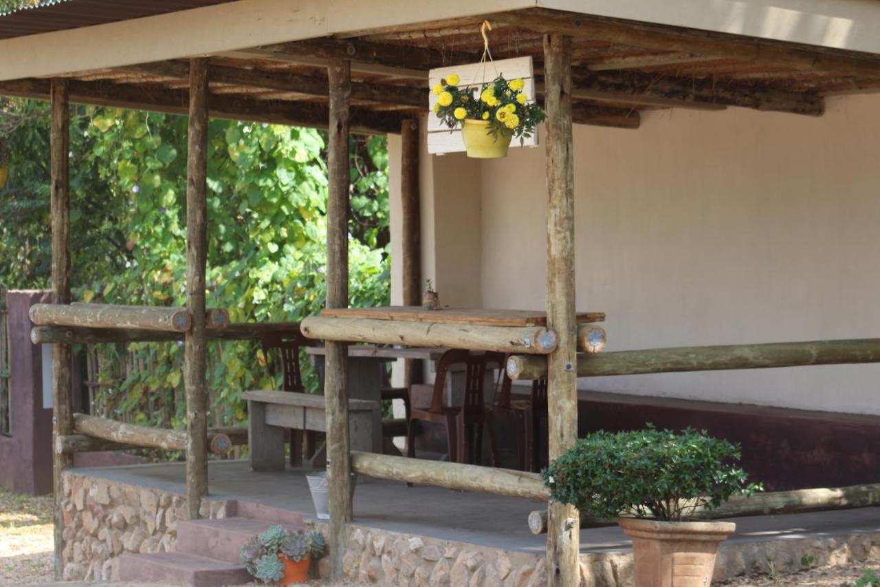 The Overnight B&B Muldersdrift Esterno foto